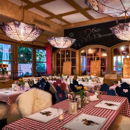 Zur Gluecklichen Kuh Hotel Oberstdorf Exterior foto